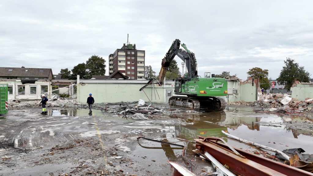 Abrissarbeiten am ehemaligen STEX Gelänge in Rhede